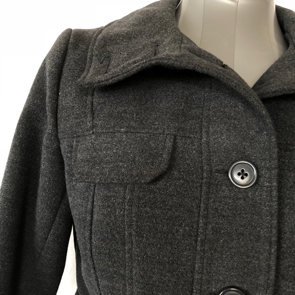 H & M Coat - Picture 3 of 4